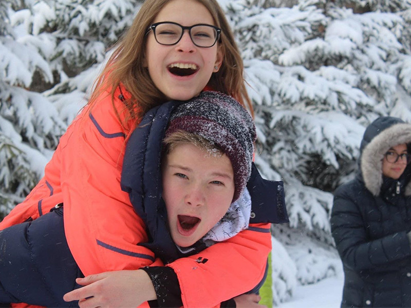 Зимова резиденція DISCOVERY camp