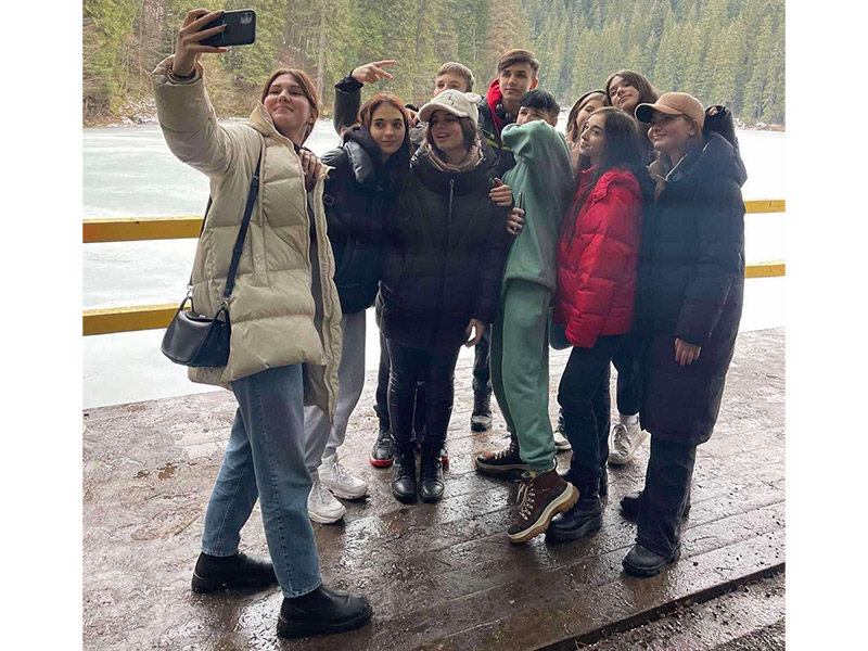 Зимова резиденція DISCOVERY camp