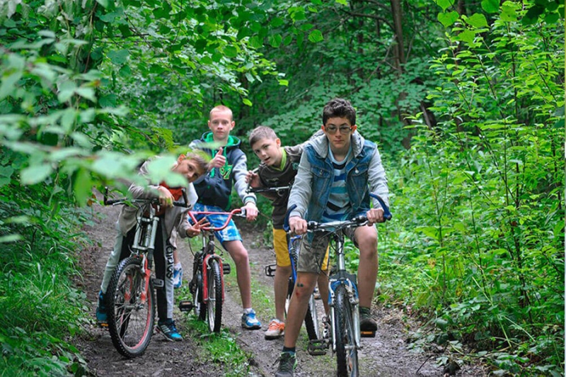 FREESTYLE TRAVELER camp